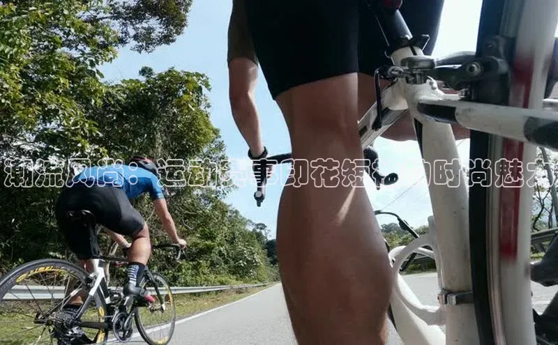 贝博app体育下载安装百度集团潮流风尚：运动赛事印花短袖的时尚魅力